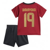 Camiseta Bélgica Johan Bakayoko #19 Primera Equipación para niños Eurocopa 2024 manga corta (+ pantalones cortos)